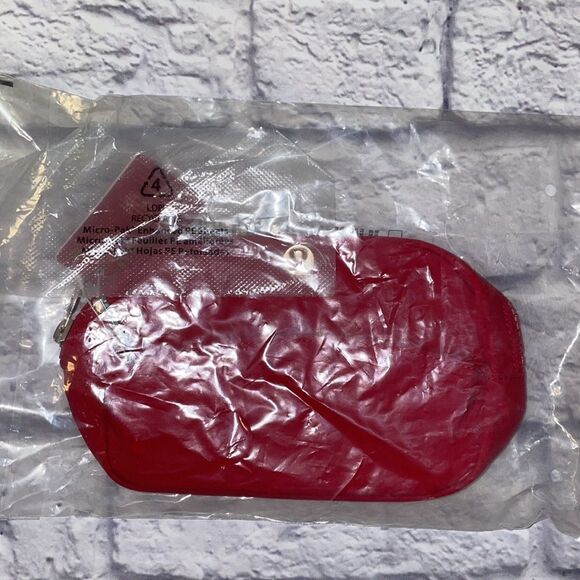 LULULEMON Double-Zip Mini Pouch Dark Red SOLD OUT! NWT SO CUTE PERFECT gorgeous! - Picture 3 of 3